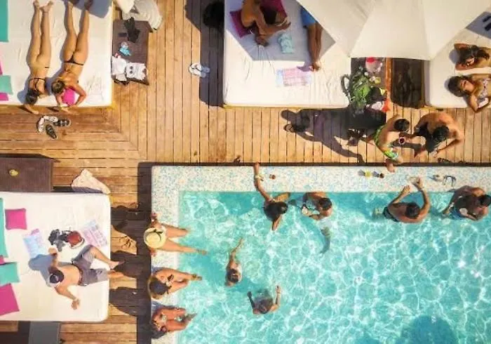 Playa Suites